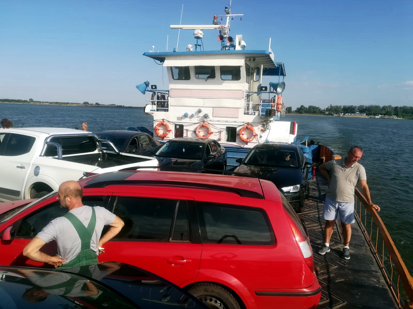 UmilinÈ›a De La Trecere Bac GalaÈ›i O OrÄƒ È™i 34 De Minute Ca SÄƒ Treci DunÄƒrea Cu MaÈ™ina Firma Psd Face Profit De 5 Milioane De Lei È™i Fraierii AÈ™teaptÄƒ La BarierÄƒ